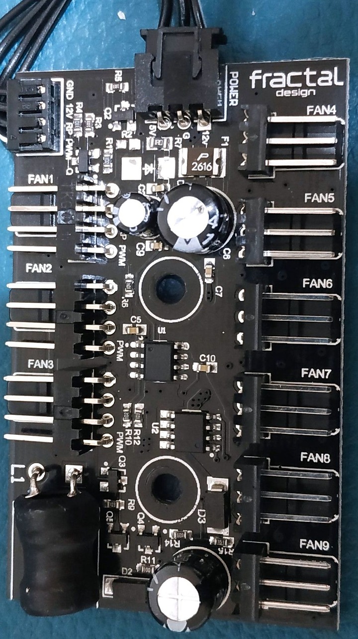 點我看大圖 萬眾矚目Fractal design年度旗艦 Vector RS Dark TG機殼開箱
