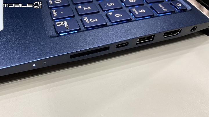 新年開箱 Intel Core i7 10 代 ZenBook 15 UX534 筆電皇家藍