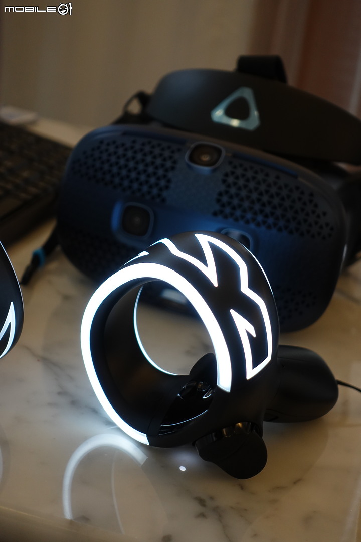 【體驗心得】HTC Vive Cosmos X Mobile01秘境旅行團_輕鬆暢遊虛實空間．一秒給你無限可能