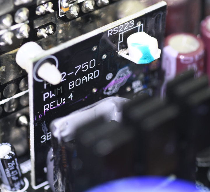 FSP Hydro G PRO 750W全模組化金牌電源開箱