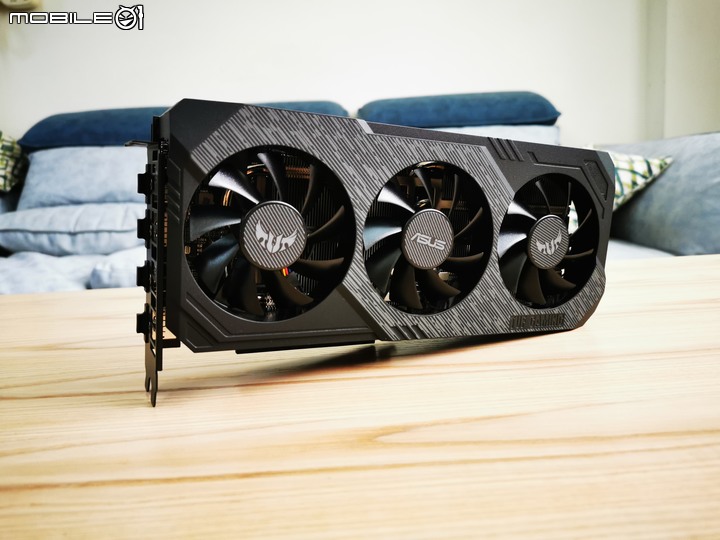 [開箱] ASUS TUF GAMNIG X570-PLUS 信仰機，內外兼俱的工作利器