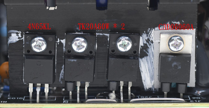 FSP Hydro G PRO 750W全模組化金牌電源開箱