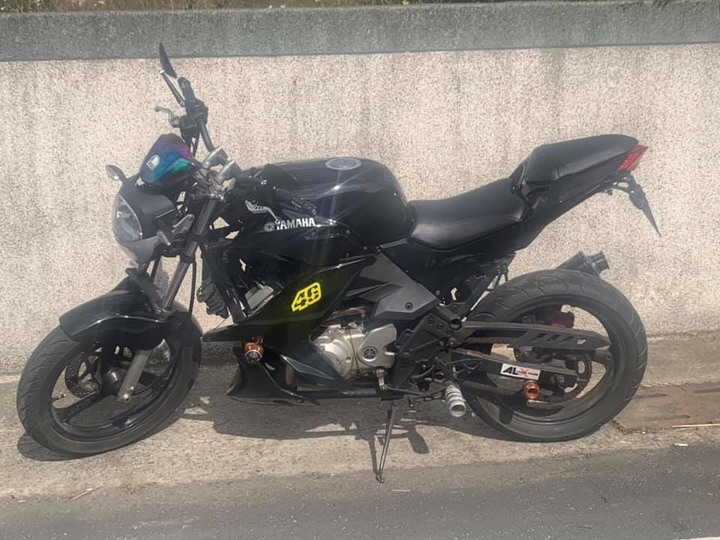 YAMAHA FZ1 改V250引擎