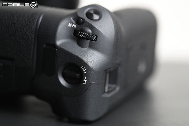 Canon EOS R 電池握把 BG-E22 開箱