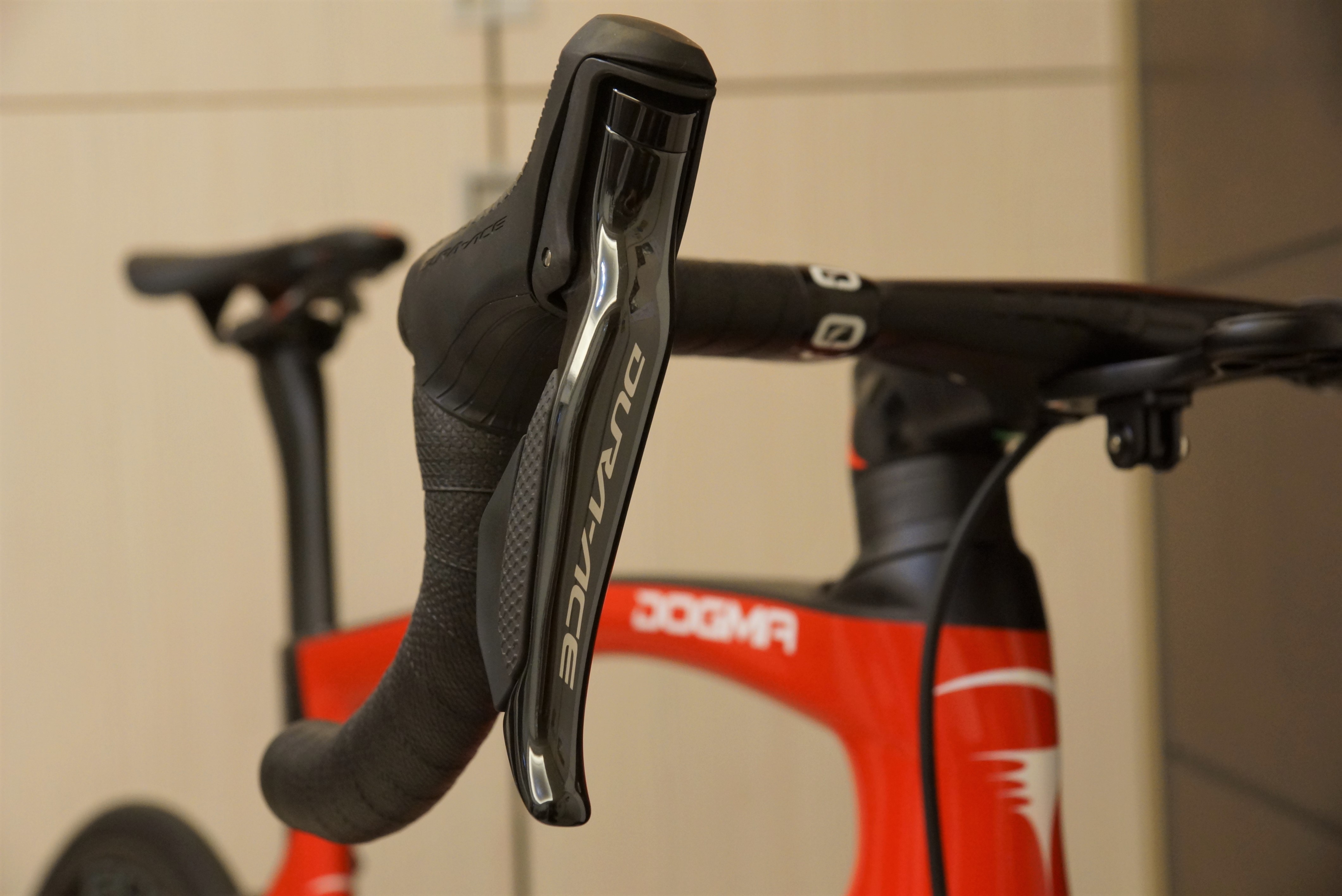 [開箱] PINARELLO DOGMA F12