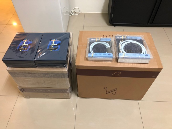 ［新年開箱］絲帶高音傳奇 － 英國 QUAD Z2 與 QUAD Artera CD前後級擴大機