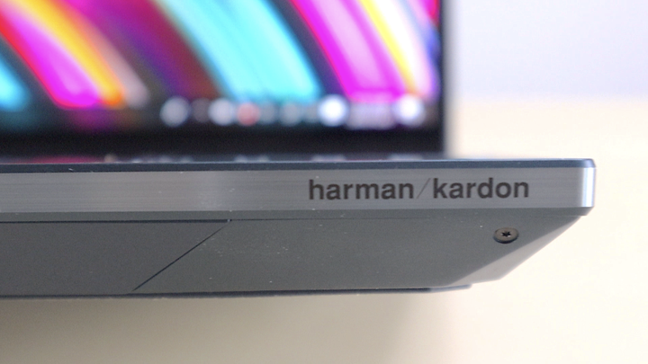 ZenBook Pro Duo UX581GV 讓工作效率指數提升的 ScreenPad Plus