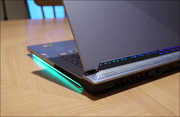 新生活伴侶 - ROG STRIX G 微開箱