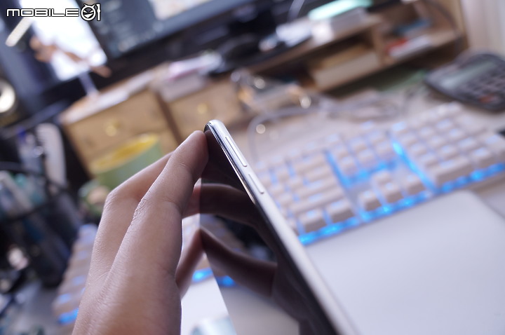 點我看大圖 【炒冷飯開箱】Meizu16x VS x8 台幣5k的本家s710內鬥