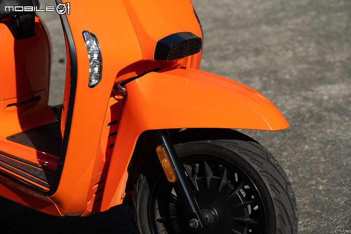 Lambretta V125 Special 試駕 古典美學在動靜間綻放光芒