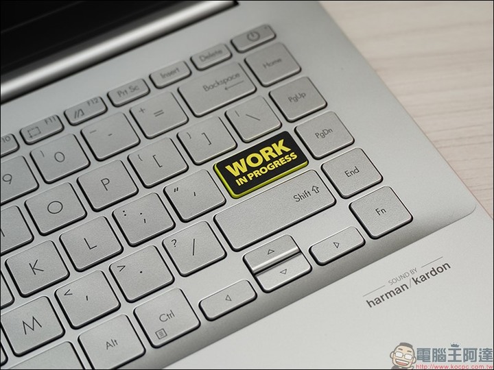 華碩 2020 全新 VivoBook 系列筆電搶先動眼看,多彩色機身搭配撞色 Enter 鍵!