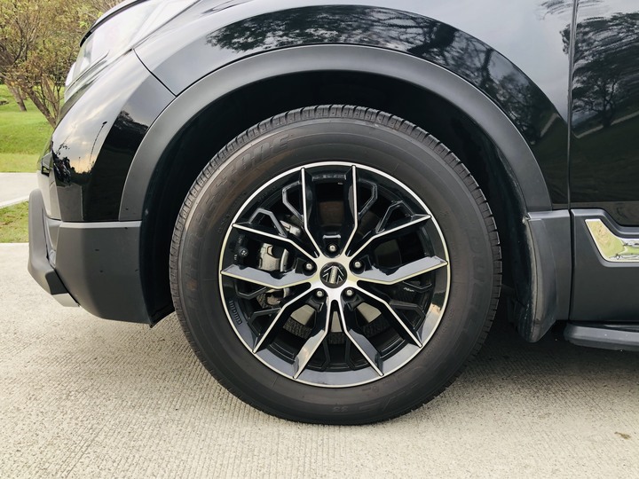 關箱文2018 CRV 1.5S一年半使用心得與改裝總整理分享。