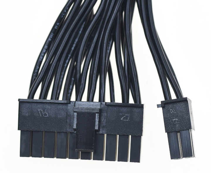 FSP Hydro G PRO 750W全模組化金牌電源開箱