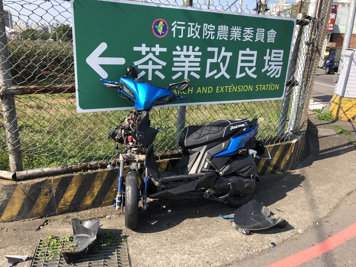 汽車撞機車，後續該怎麼辦？