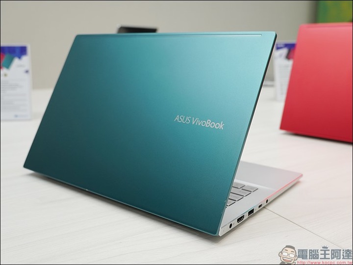 華碩 2020 全新 VivoBook 系列筆電搶先動眼看,多彩色機身搭配撞色 Enter 鍵!