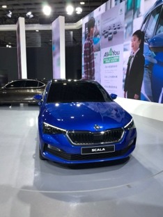 車展一日遊-百萬五門走馬看花