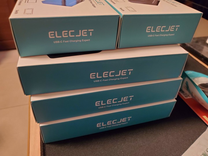 Elecjet行動電源與PPS旅充開箱加充Note10+測試