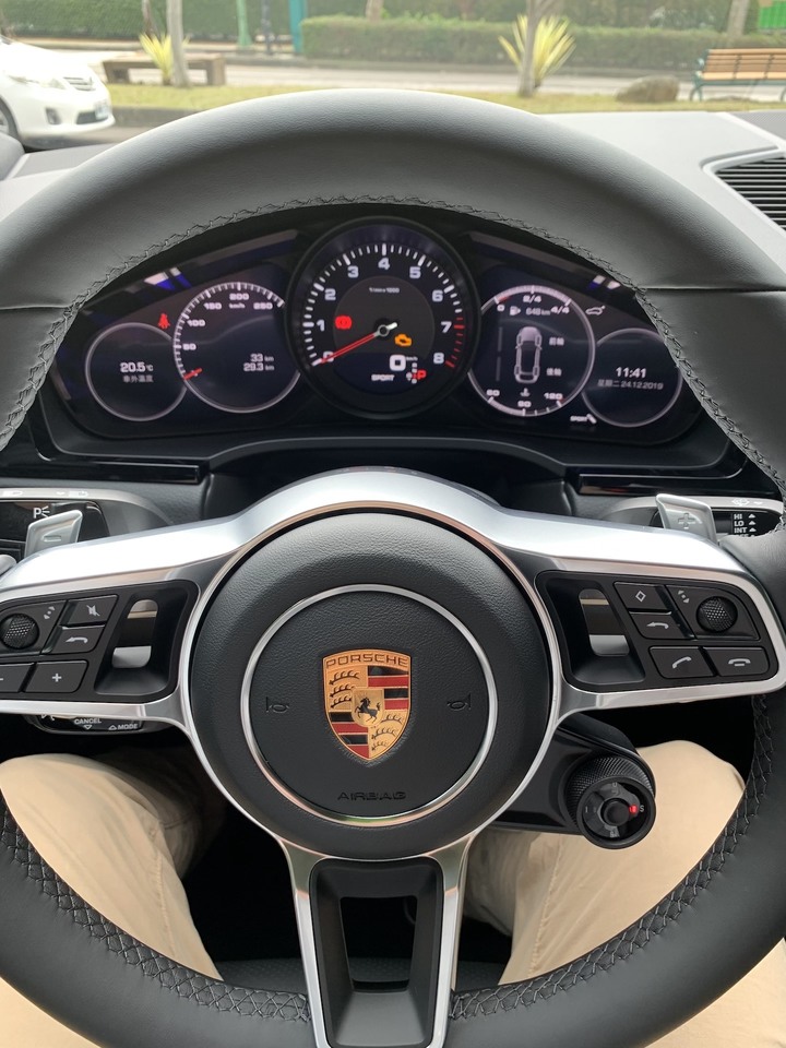 ［開箱]Cayenne Coupe，不僅只於恰如其分~