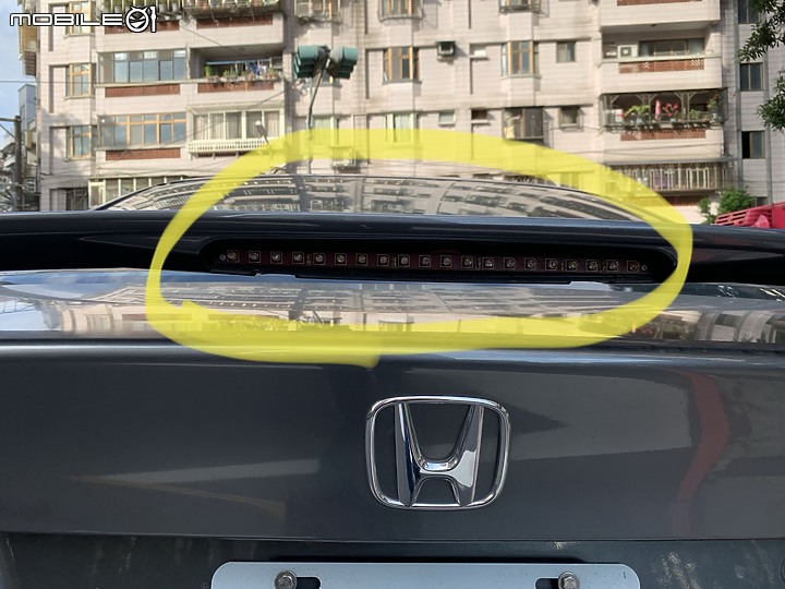 請問Civic8代尾翼燈殼哪裡可購得