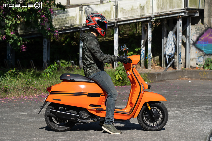 Lambretta V125 Special 試駕 古典美學在動靜間綻放光芒