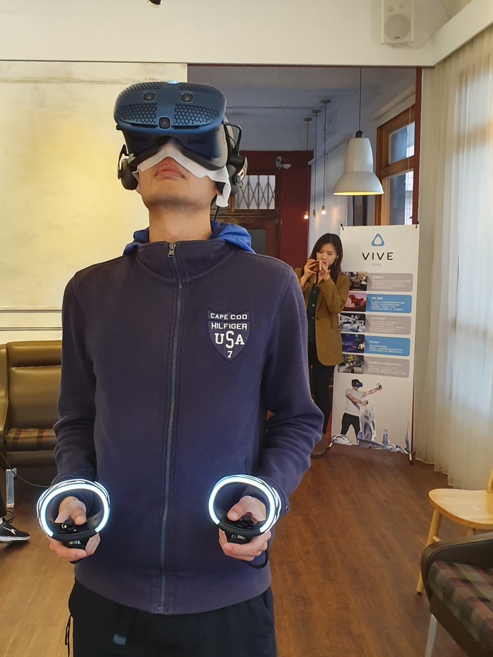 最栩栩如真的PC-VR體驗,HTC Vive Cosmos X Mobile01秘境旅行團出發囉