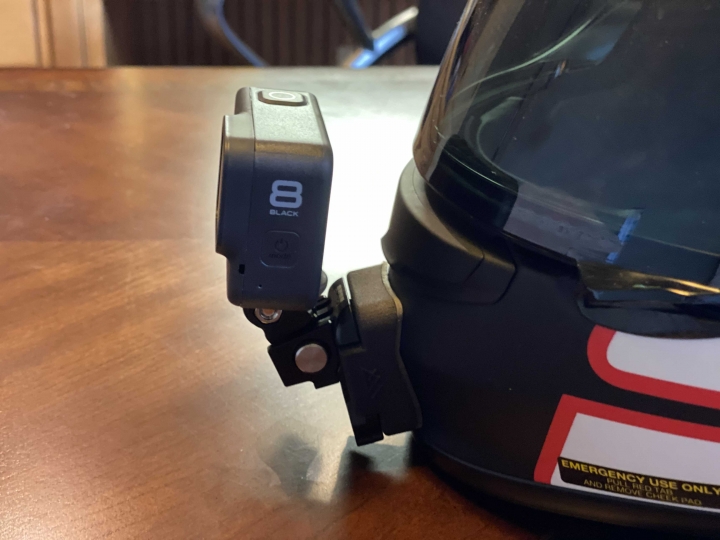 Shoei 安全帽下巴安裝 Gopro 的最佳解決方案