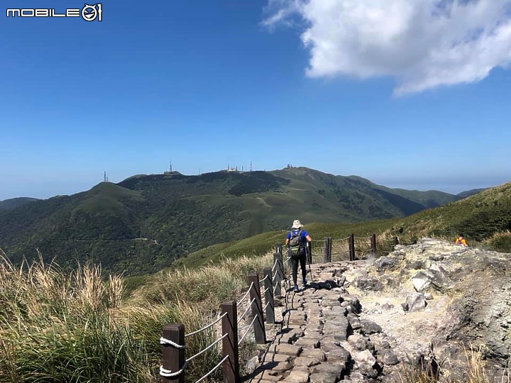 中午爬七星山