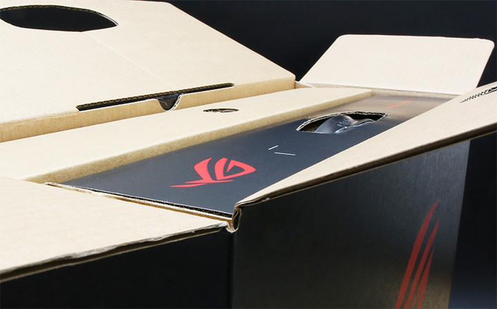 神龍大俠之我要開箱ROG STRIX G