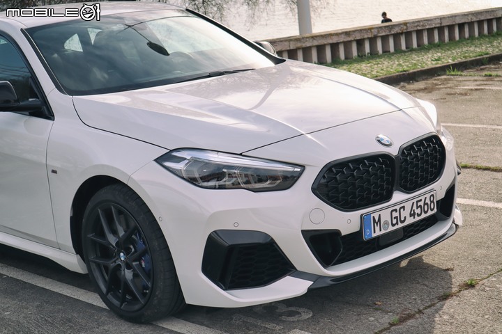 BMW M235i xDrive Gran Coupe 葡萄牙試駕，面面俱到的帥氣夥伴！