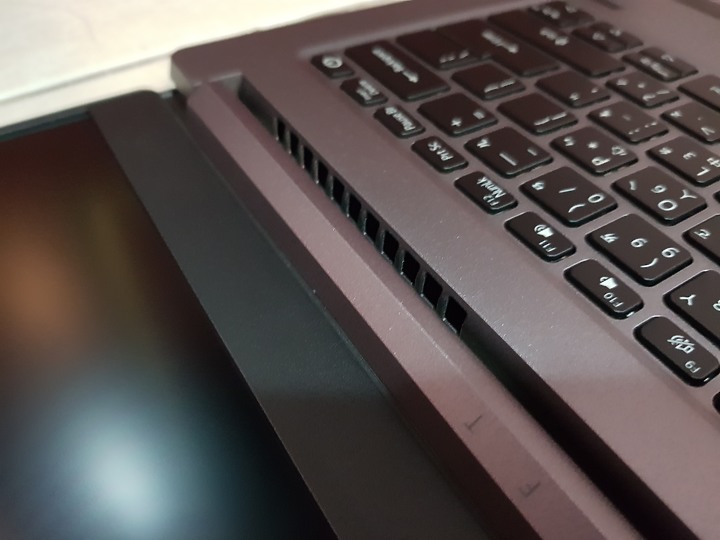 點我看大圖 【小宅開箱】acer SF314-57G 平價親民文書的好選擇