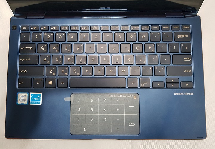 【小宅開箱】【簡測】ASUS ZenBook Flip UX362FA 360度。無能擊敗的美學