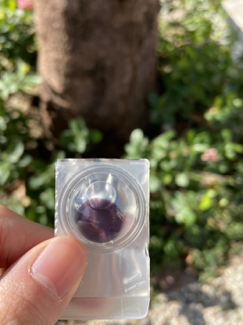 登山滿適合的調光變色隱眼