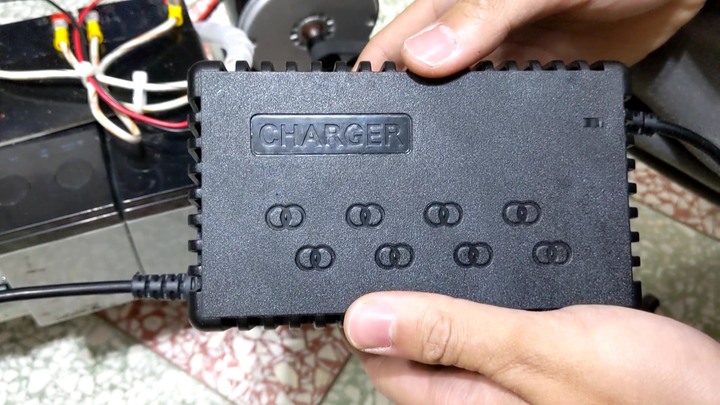 【DIY】把普通滑板車改成電動滑板車