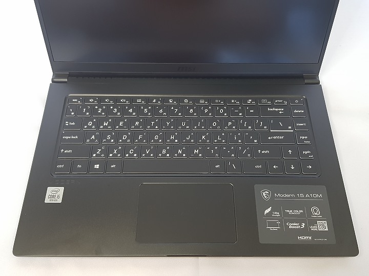 【小宅開箱】【簡測】MSI Modern 15 A10M 設計系愛用系列之一