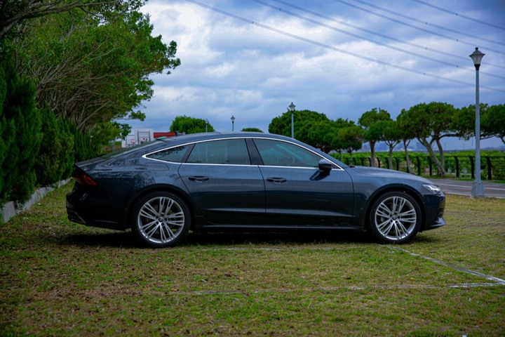 最完美的Model – Audi A7 Sportback