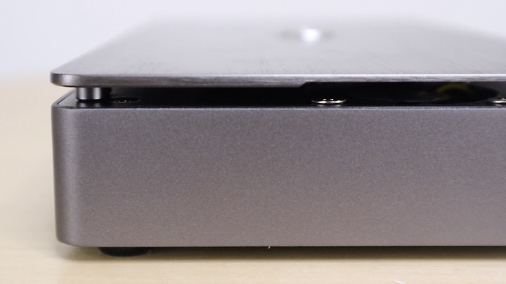 滿足專業特殊族群的 Thunderbolt 3 Docking，配備 10GbE、eSATA、12V 風扇散熱