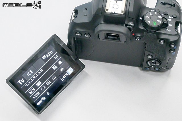 【乳摸】Canon 新鏡 RF 24-105mm IS STM 與入門機「850D」外觀照流出！