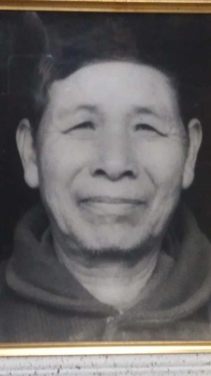遺照翻拍修圖