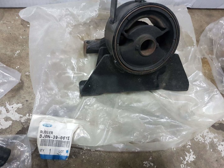 99年 Tierra 1.8 ghia  21歲的生日禮物~（單元１基本維護＆底盤更新篇）