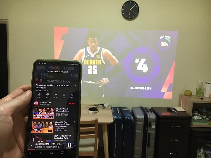 [BenQ TK810 開箱]🔥租套房也能享受大畫面Netflix投影追劇