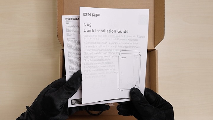 NAS 小鋼炮 QNAP TS-251D、WD SA500 SSD、PCIe Card 一覽開箱與安裝