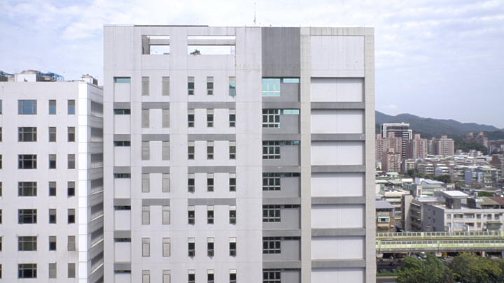 無反 24-70mm f/2.8 大集評！Canon / Nikon / Panasonic / Sigma / Sony / Tamron 頂尖對決！