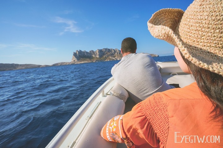 南法｜馬賽Marseille｜Calanques de Marseille卡朗格國家公園｜峽灣健行｜隱密的美麗沙灘