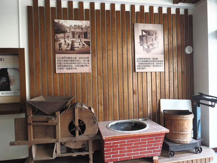 雲林 西螺 瑞春醬油觀光工廠 — 日曬傳統好滋味,全國最大醬缸甕場