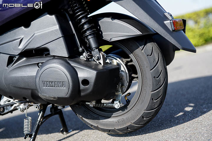 YAMAHA Limi 125 試駕 美型潮車 耐看好駕馭