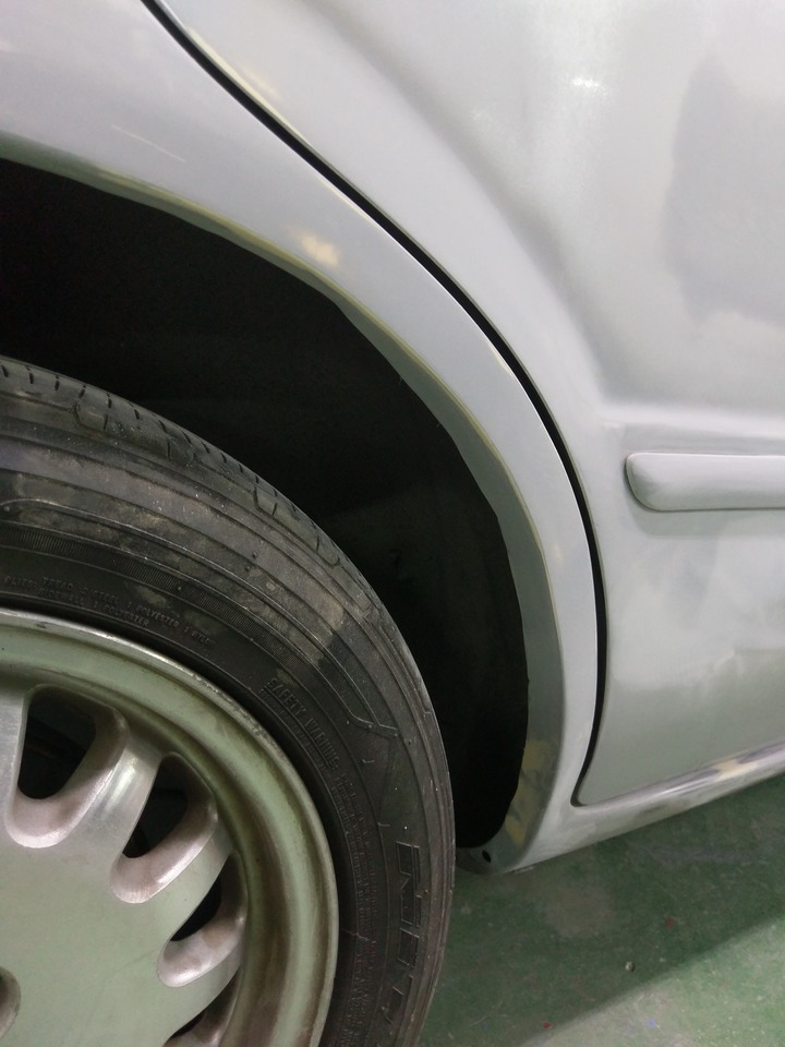 99年 Tierra 1.8 ghia 21歲的生日禮物~（單元２全車鈑烤-原廠篇）
