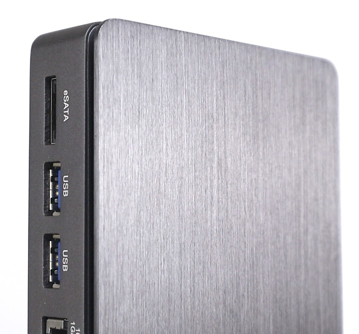 滿足專業特殊族群的 Thunderbolt 3 Docking，配備 10GbE、eSATA、12V 風扇散熱
