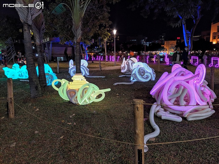 燈會藝術節 高雄市愛河高雄橋至七賢橋兩岸周邊 02/01