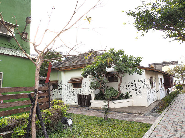 彰化 鹿港 桂花巷藝術村 — 融合日式宿舍與彩繪,好玩又好拍,逛老街以外的另一選擇