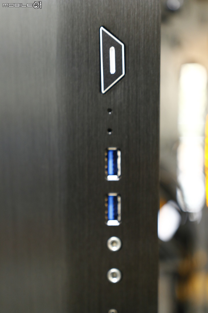 【IN WIN 925】VS MSI X299 Creator_Water Cooling Midfield